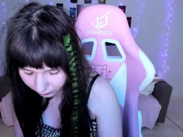 Quietdaisy  live sex cam