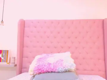 ThaliiaDuran  live sex cam