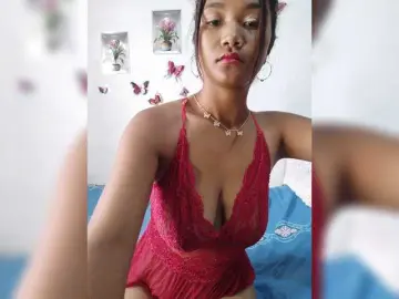 Valentina15  live sex cam