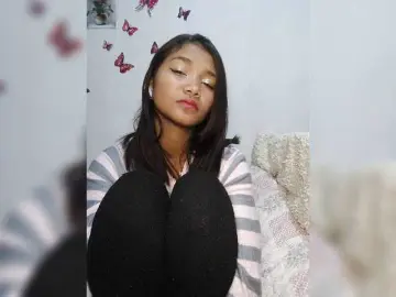 Valentina15  live sex cam