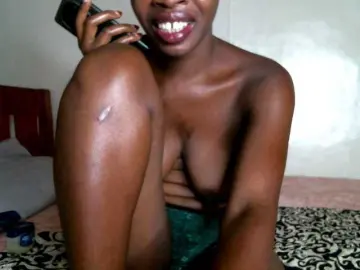 BlushAndMoan  live sex cam