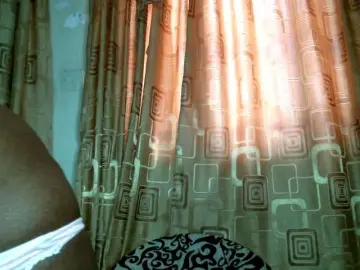 BlushAndMoan  live sex cam