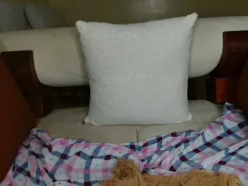 BlushAndMoan  live sex cam