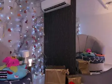 Katemoss70  live sex cam