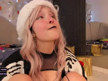 Katemoss70  live sex cam