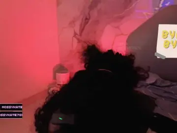 Katemoss70  live sex cam