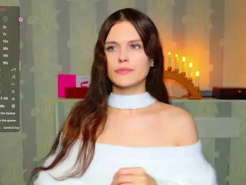 Kiti-Grey  live sex cam