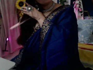 Mahimagic-doll  live sex cam