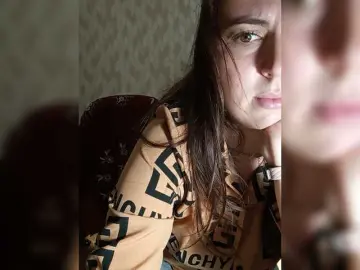 Melenka  live sex cam