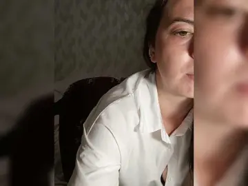 Melenka  live sex cam