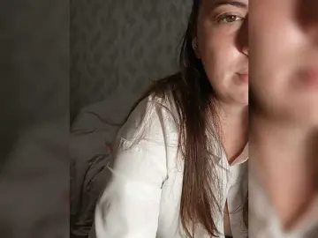 Melenka  live sex cam