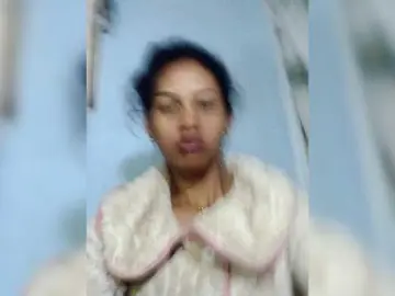 MiaTsoa  live sex cam