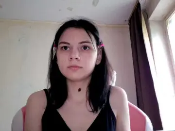MyrnaPlough  live sex cam