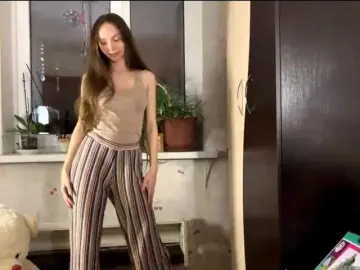 SeptemberRarogal  live sex cam