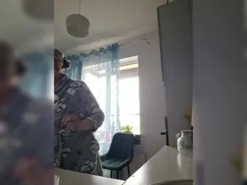 ShiningMILF  live sex cam