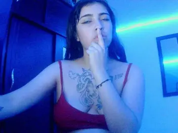 Adri-gomez1  live sex cam
