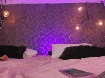 Dayra-angels  live sex cam