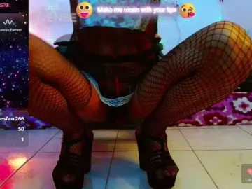 BabyNova  live sex cam