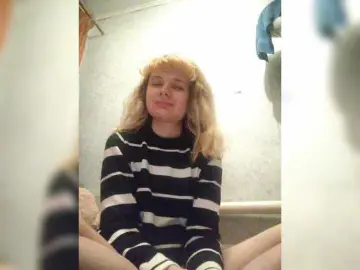 GrettaCandy  live sex cam