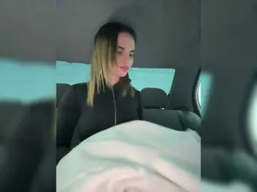 LedyMiya  live sex cam