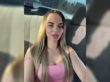 LedyMiya  live sex cam