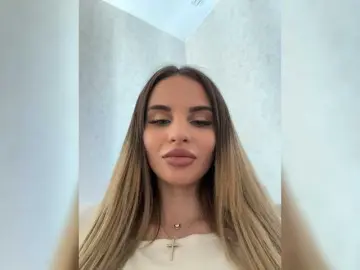LedyMiya  live sex cam