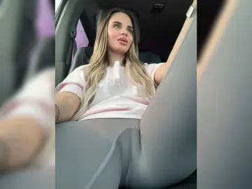 LedyMiya  live sex cam