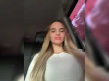 LedyMiya  live sex cam