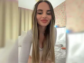LedyMiya  live sex cam