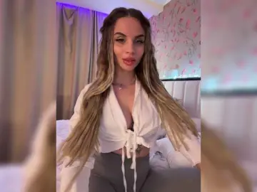 LedyMiya  live sex cam