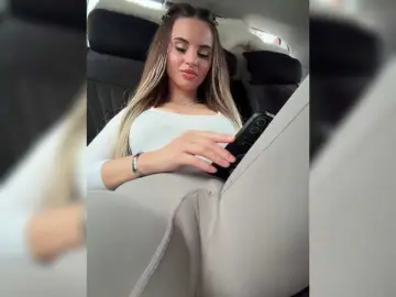 LedyMiya  live sex cam