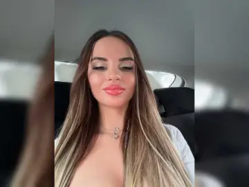 LedyMiya  live sex cam