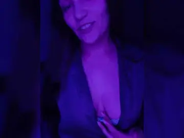 YajeVika4  live sex cam