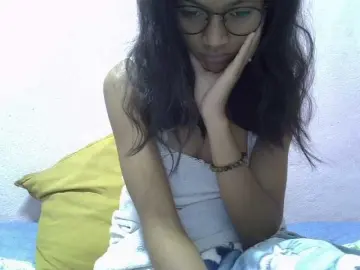 Yalane  live sex cam