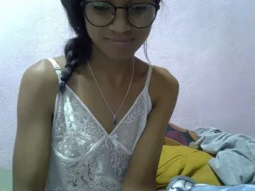 Yalane  live sex cam