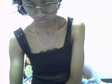 Yalane  live sex cam