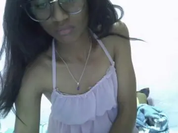 Yalane  live sex cam