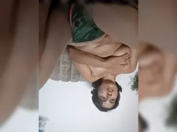 Katiae  live sex cam