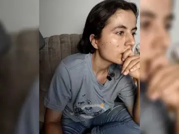 Katiae  live sex cam