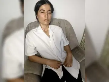 Katiae  live sex cam