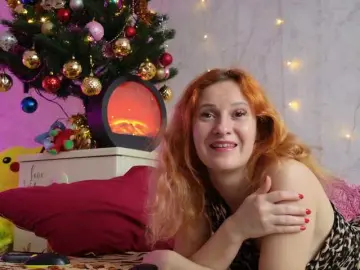 Ladybigsmile  live sex cam