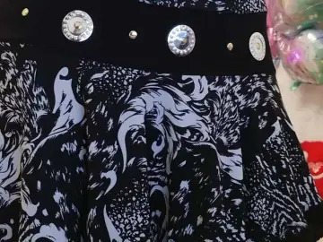 Ladybigsmile  live sex cam