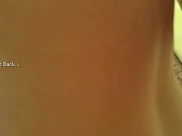 Ladybigsmile  live sex cam