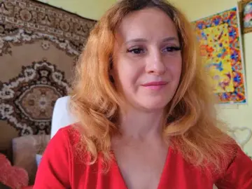 Ladybigsmile  live sex cam