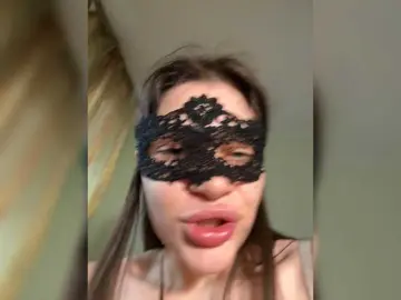 BabyfaceVixen1  live sex cam