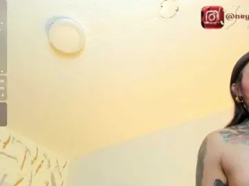 CristalVelle  live sex cam