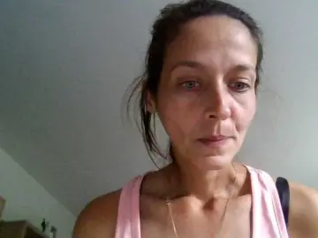 Glaamlulu  live sex cam