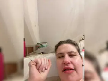 JulietteLatte81  live sex cam