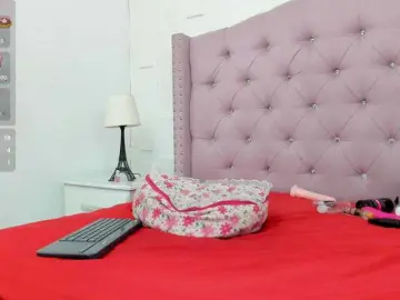 KimberlyBoone  live sex cam