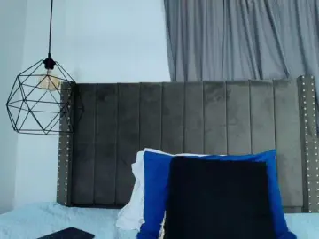 Lupita3x  live sex cam